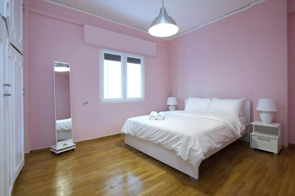 Palaio Faliro, A Bright And Spacious Apartment Atény Exteriér fotografie